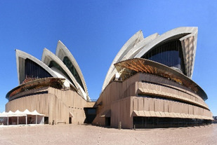 вопрос теста Сиднейский оперный театр в воде